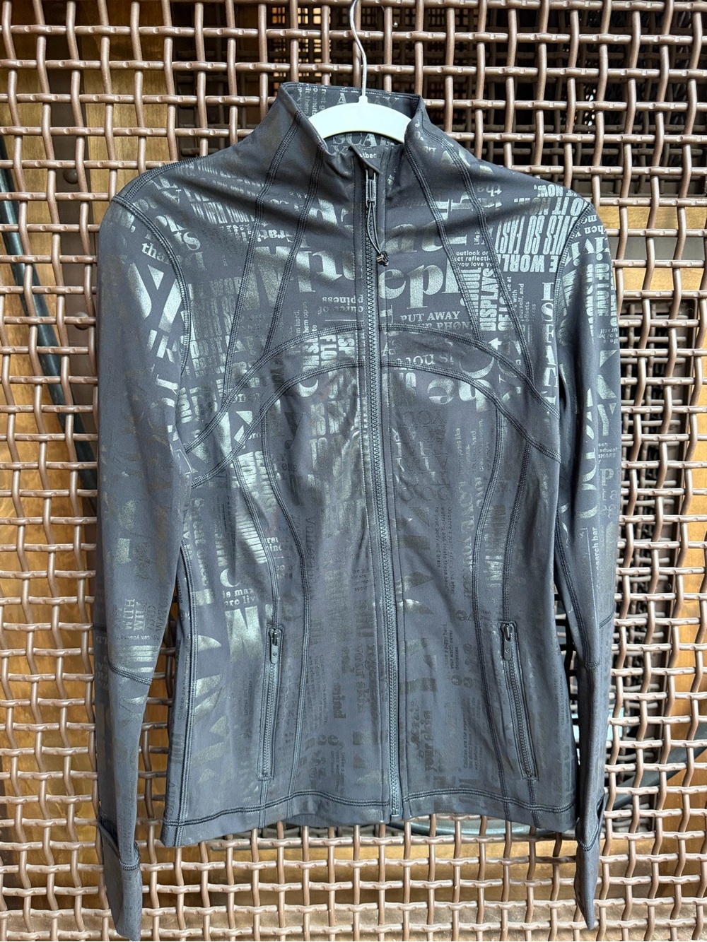 Lululemon Define Jacket Black Gray Newspaper Print Size 6